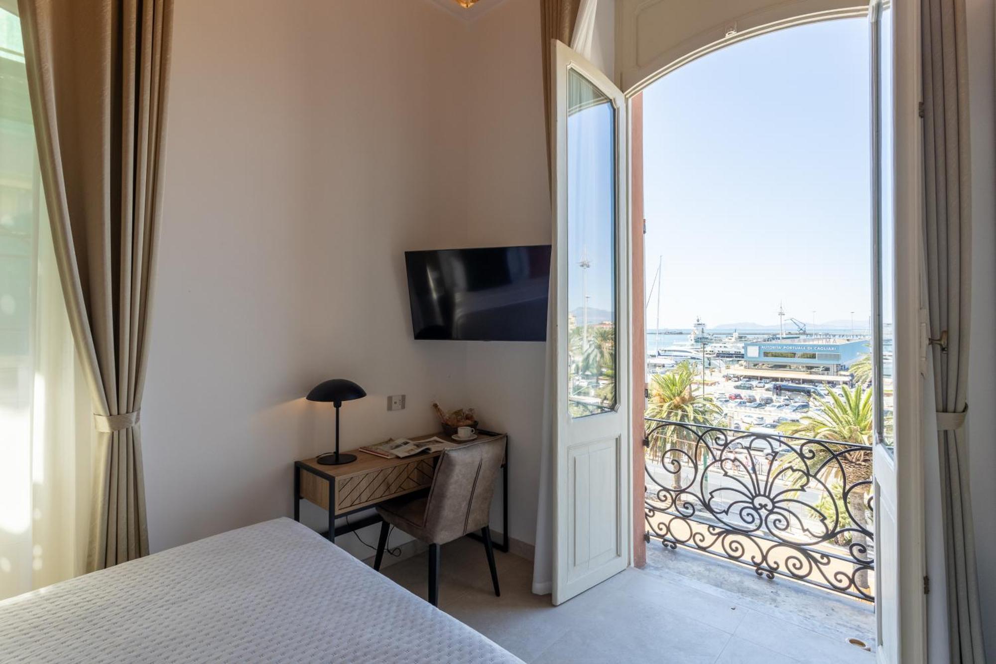 Magnini Rooms 칼리아리 외부 사진