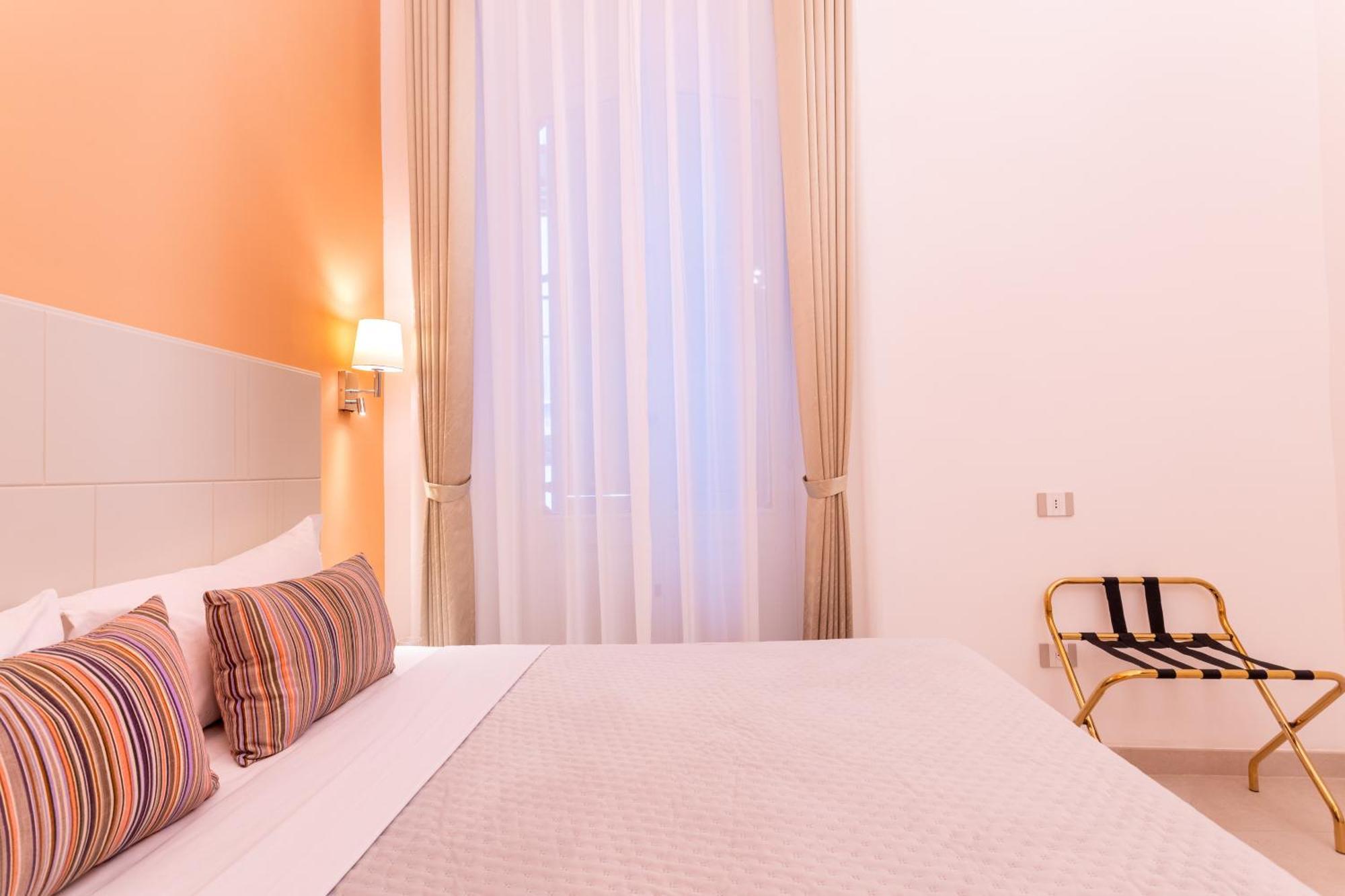Magnini Rooms 칼리아리 외부 사진